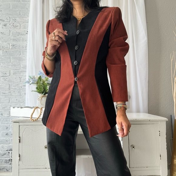 Unique Vintage Blazer - Picture 5 of 7